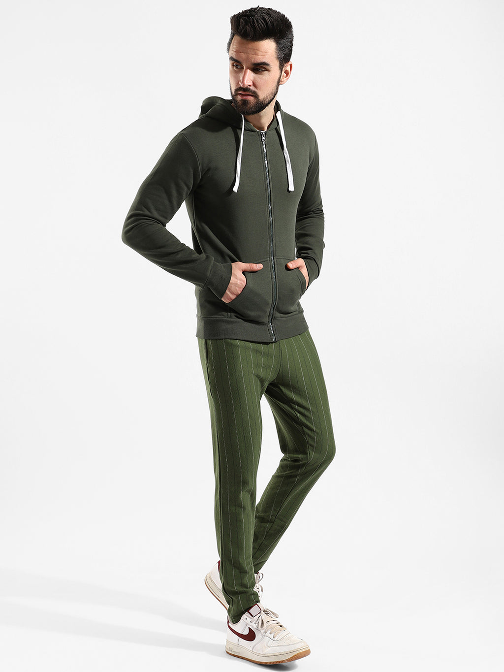 Cotton Solid Regular Fit Tracksuit For Casual Wear