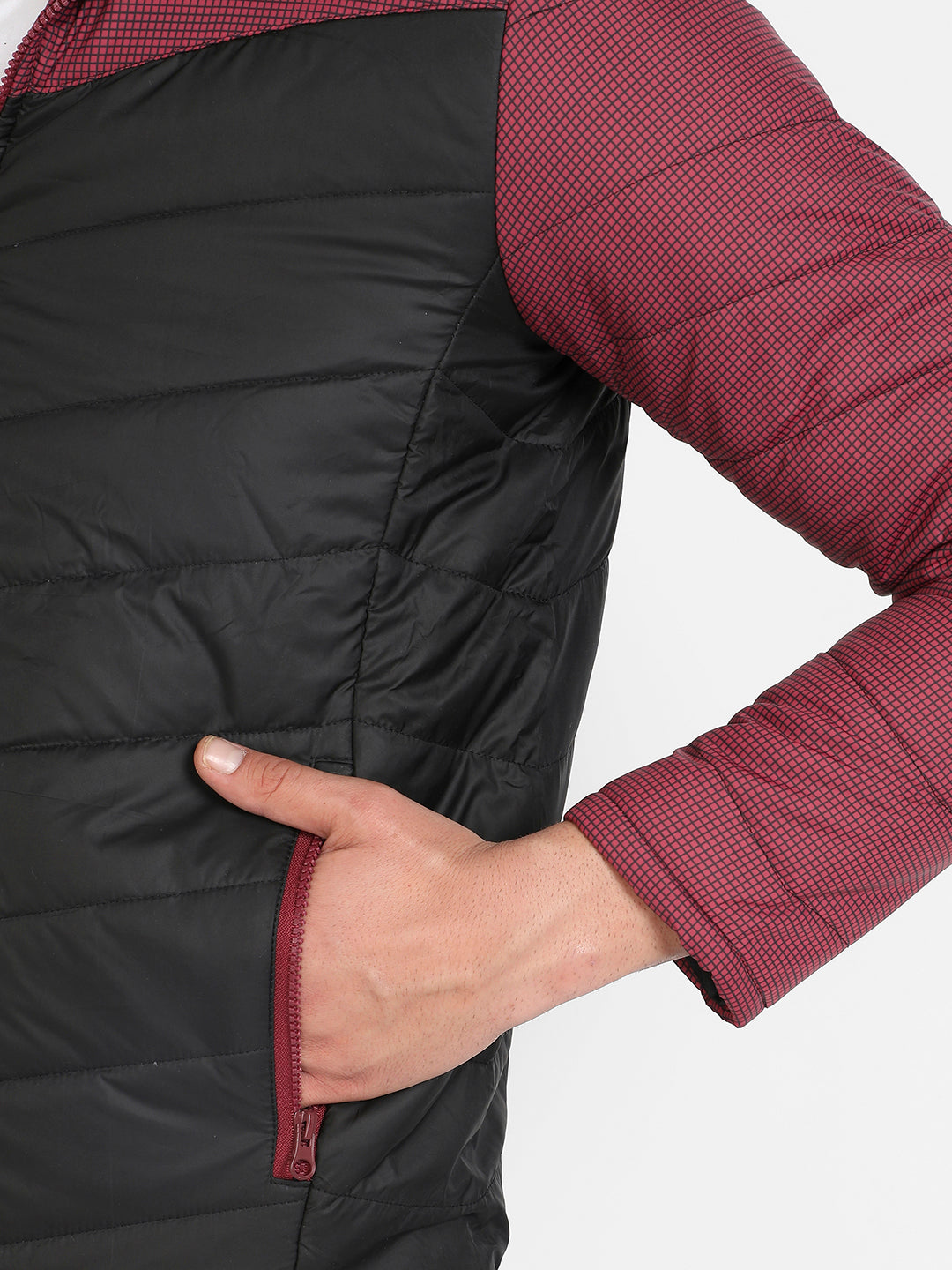 Men's Black & Maroon Micro-Checkered Quilted Puffer Jacket