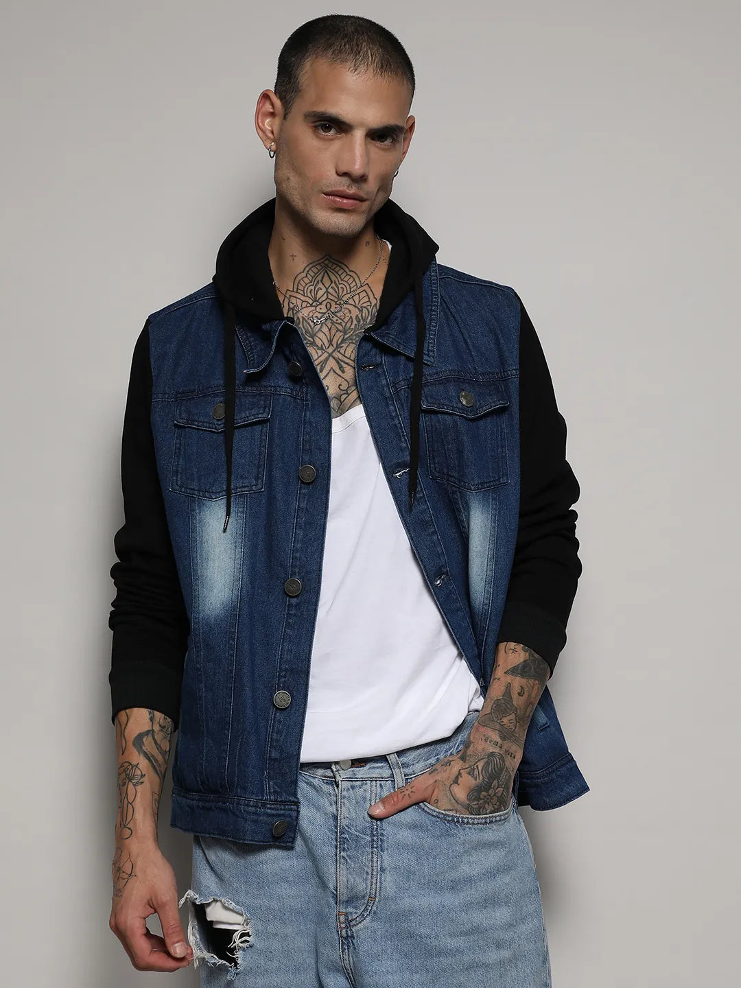 Light-Wash Denim Jacket With Sweatshirt Sleeve XL1
