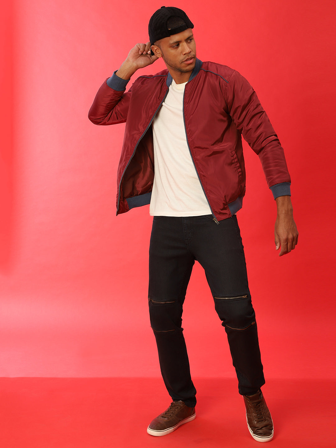 Zip-Front Puffer Jacket With Contrast Piping