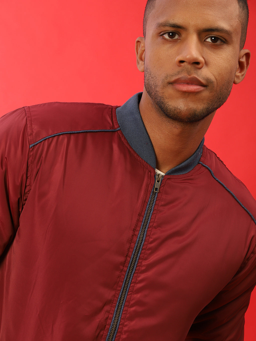 Zip-Front Puffer Jacket With Contrast Piping