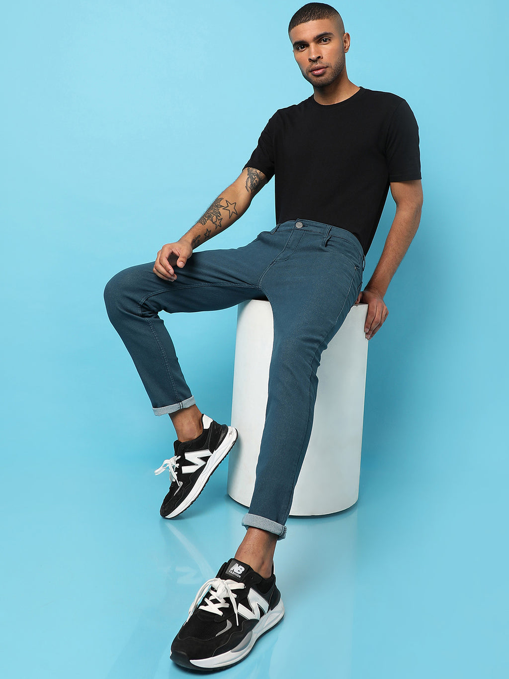 MEN’S SOLID BLUE DARK-WASH DENIM JEANS SLIM FIT FOR CASUAL WEAR