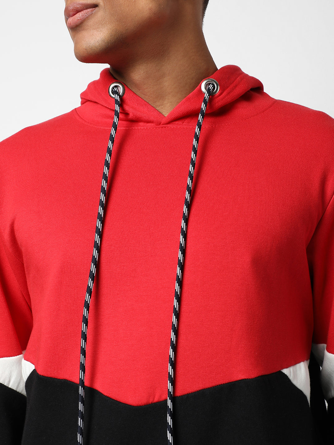 MEN'S RED & JET BLACK COLOUR-BLOCKED SWEATSHIRT WITH HOODIE REGULAR RELAXED FIT