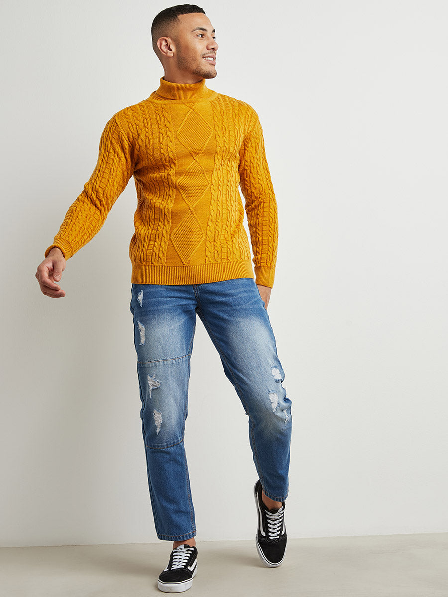 Relaxed Cable-Knit Pullover Sweater