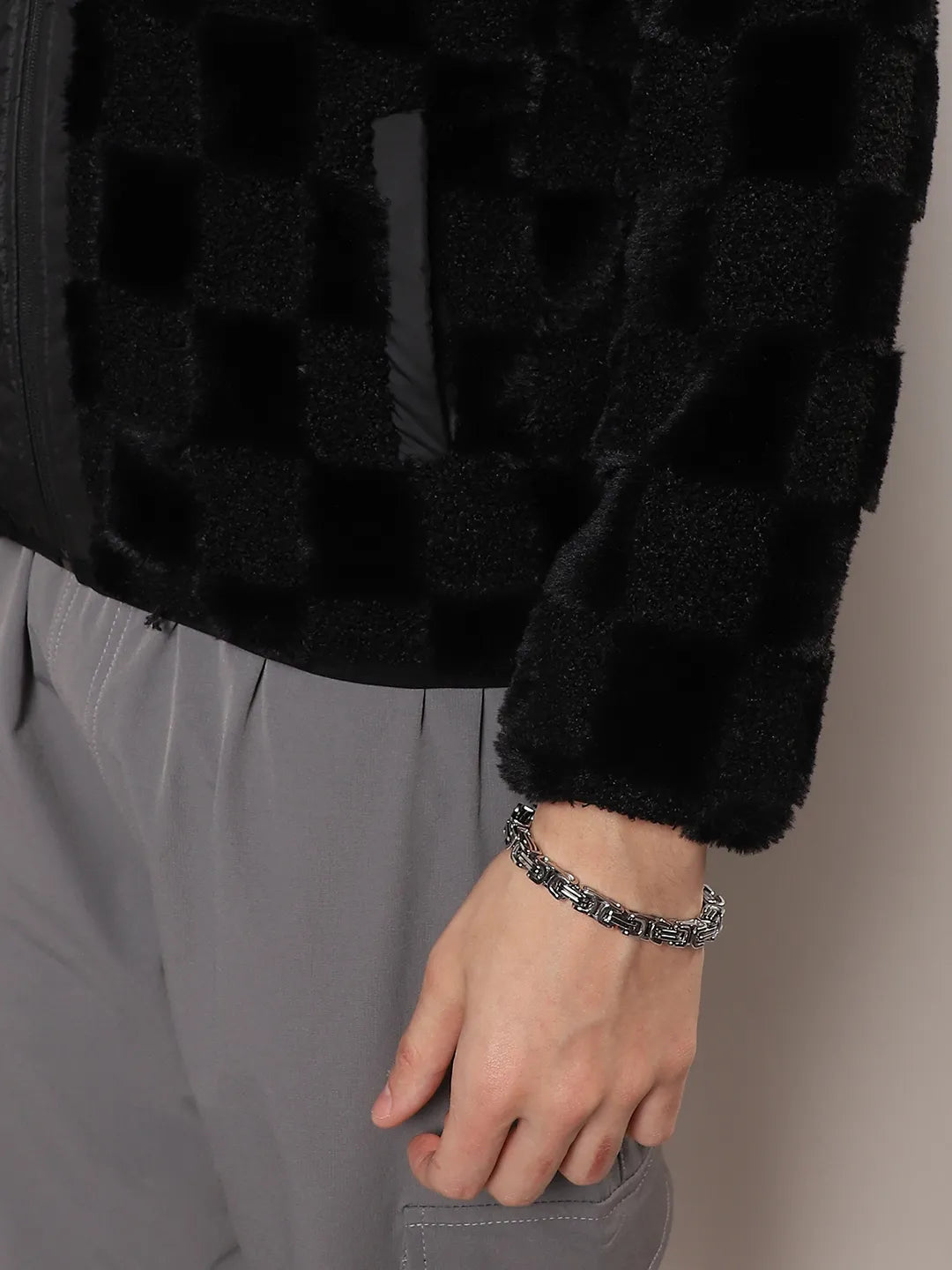 Men Carbon Black Fleece Buffalo Check Puffer Jacket