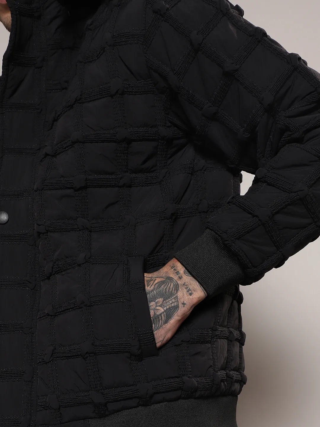 Men Carbon Black Self-Design Puffer Jacket With Fleece Hood