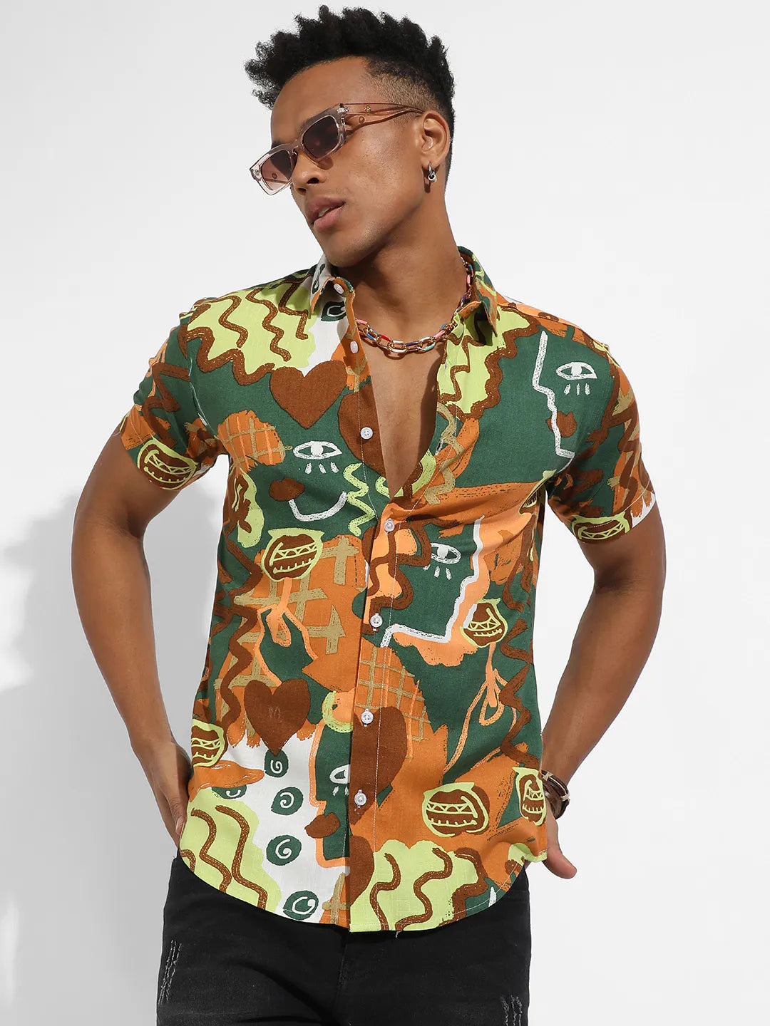 ₹799 | Campus Sutra Men's Mustard Yellow & Forest Green Artistic