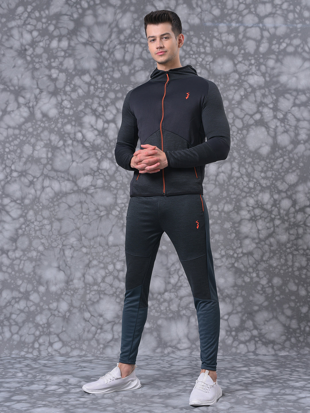 Solid Stylish Casual & Sports Hooded Tracksuit