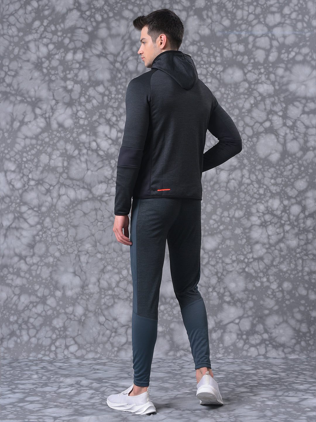 Solid Stylish Casual & Sports Hooded Tracksuit