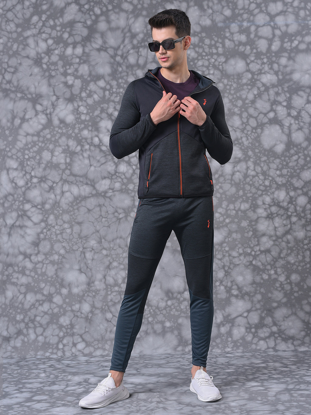 Solid Stylish Casual & Sports Hooded Tracksuit