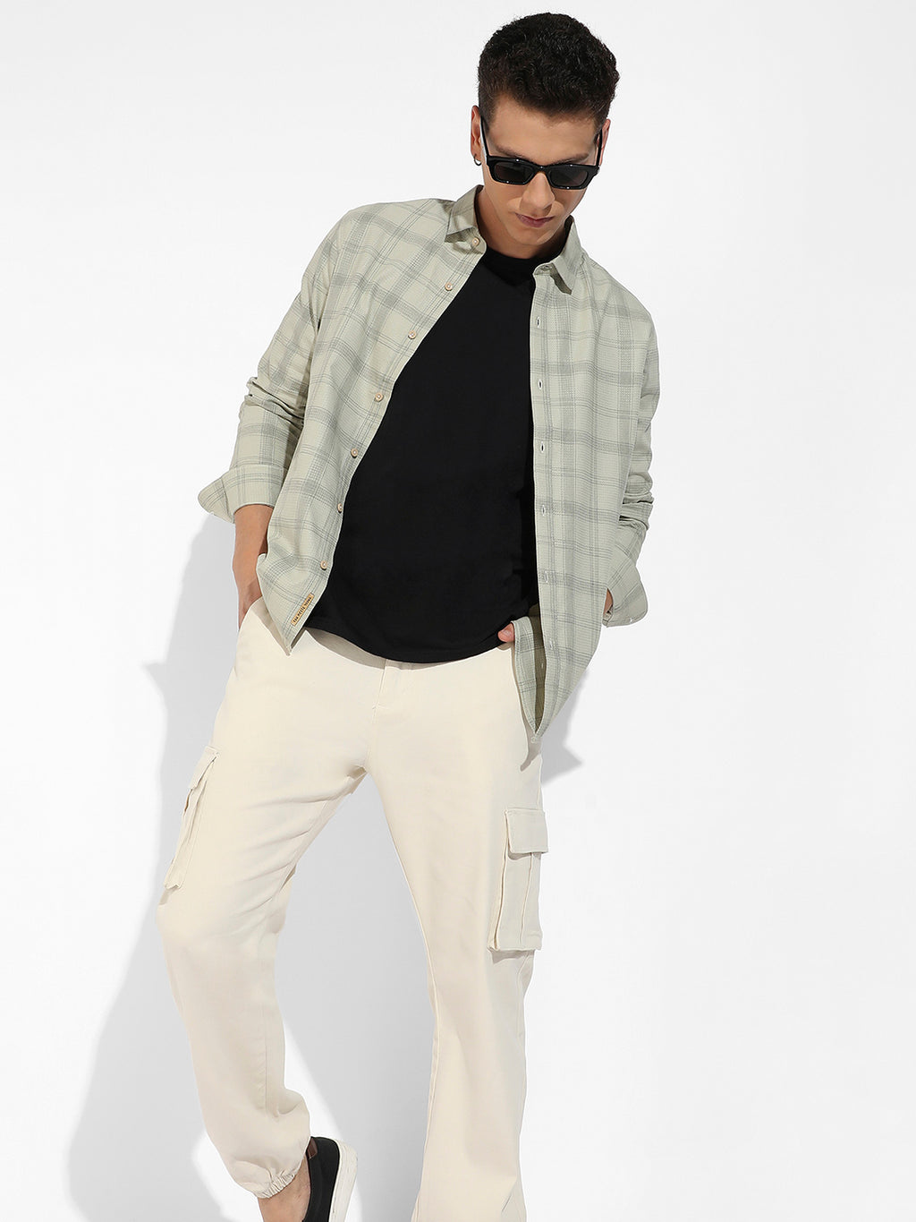 Cuffed Hem Cargo Trousers