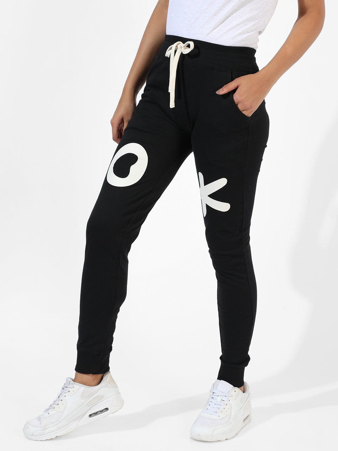 Contrast Ok Trackpants