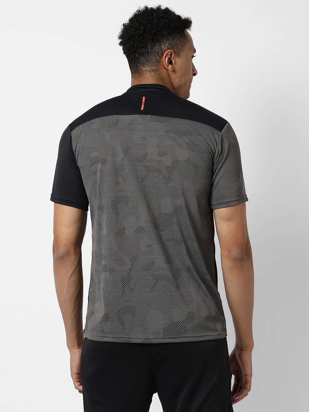 Contrast Camouflage Activewear T-Shirt