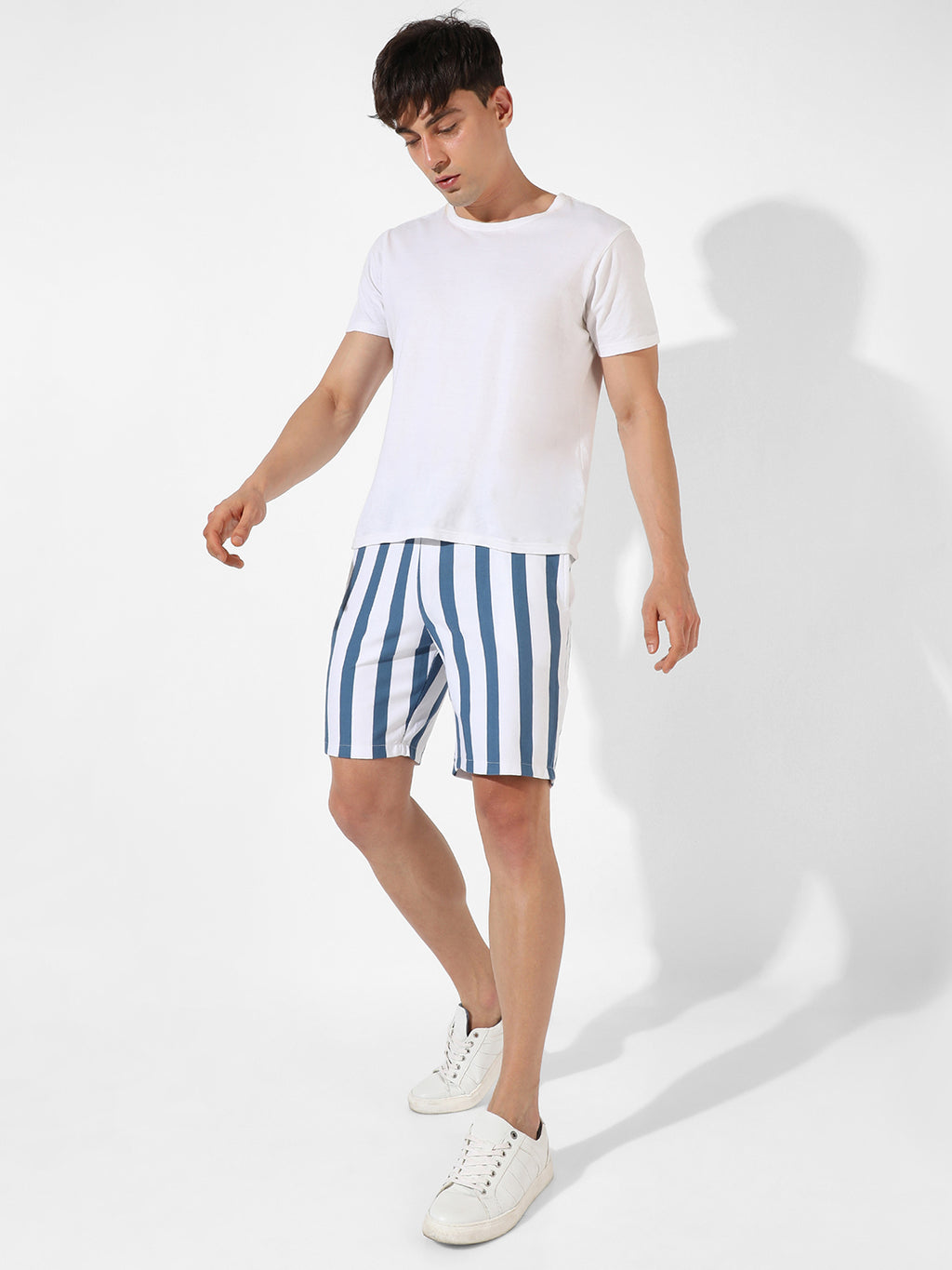 Campus Sutra Men Shorts
