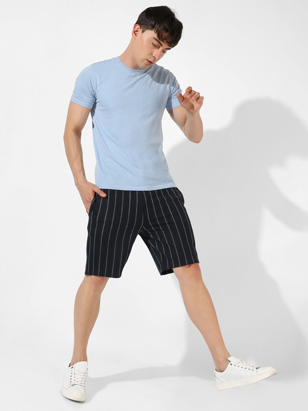 Campus Sutra Men Shorts