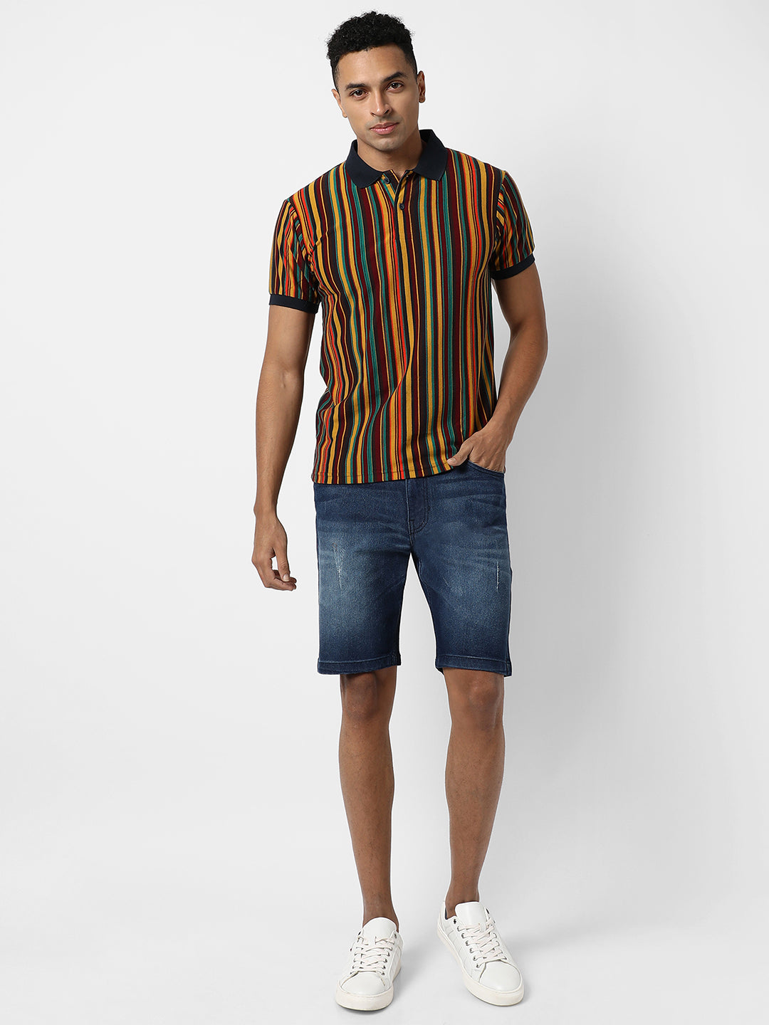 Campus Sutra Men T-Shirt