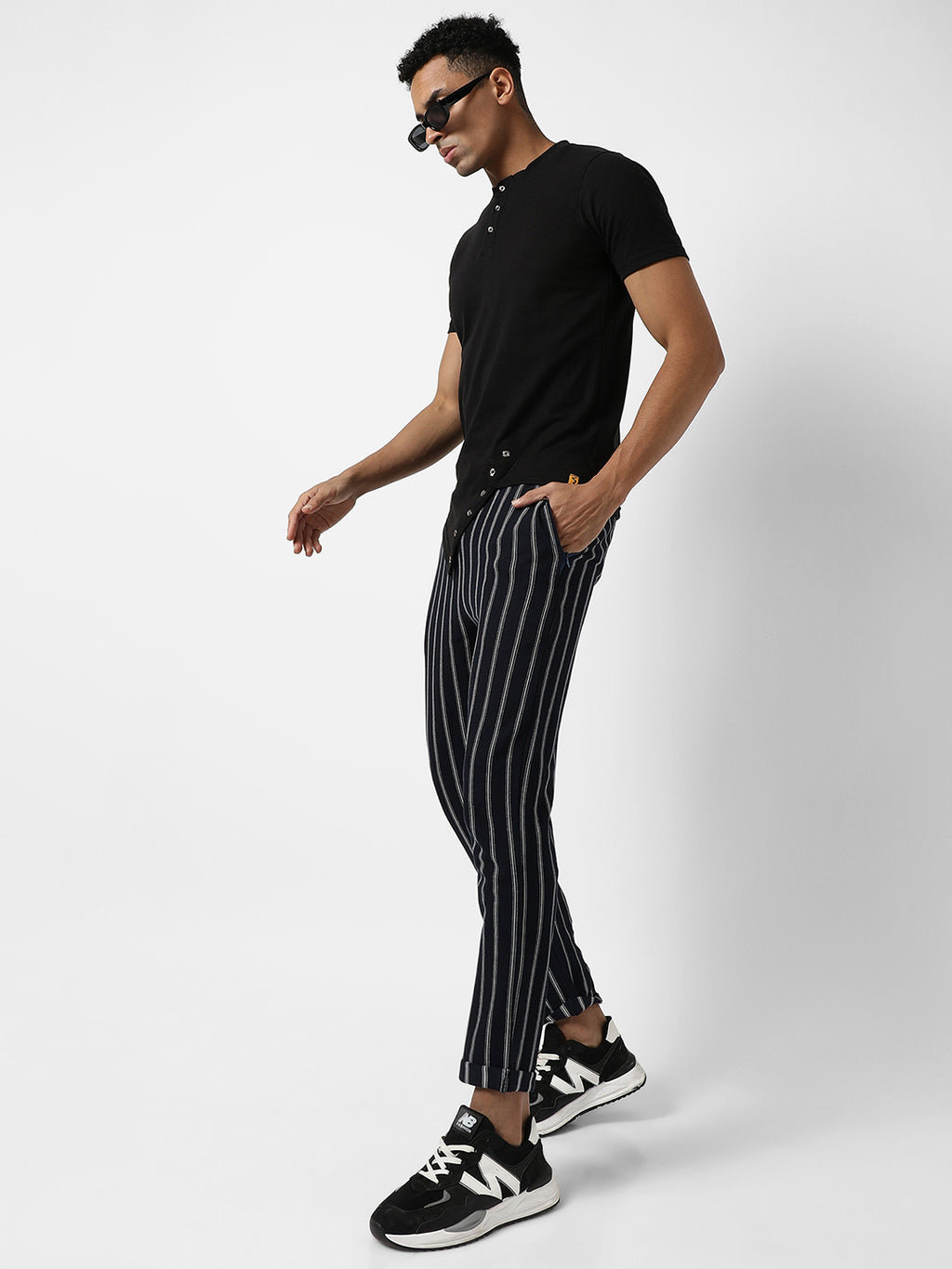 Campus Sutra Men T-Shirt