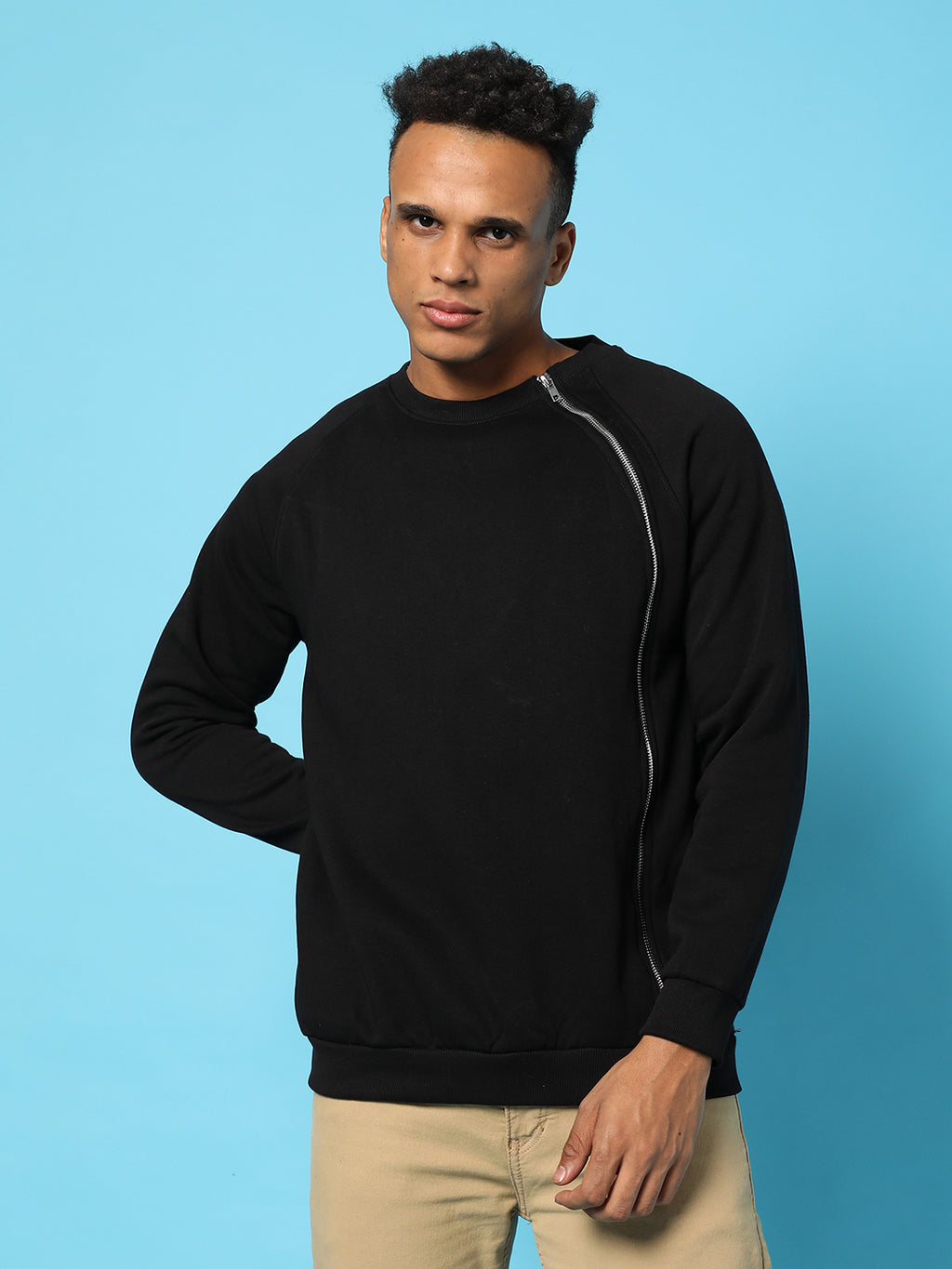 Sweatshirt With Asymmetriclal Zip