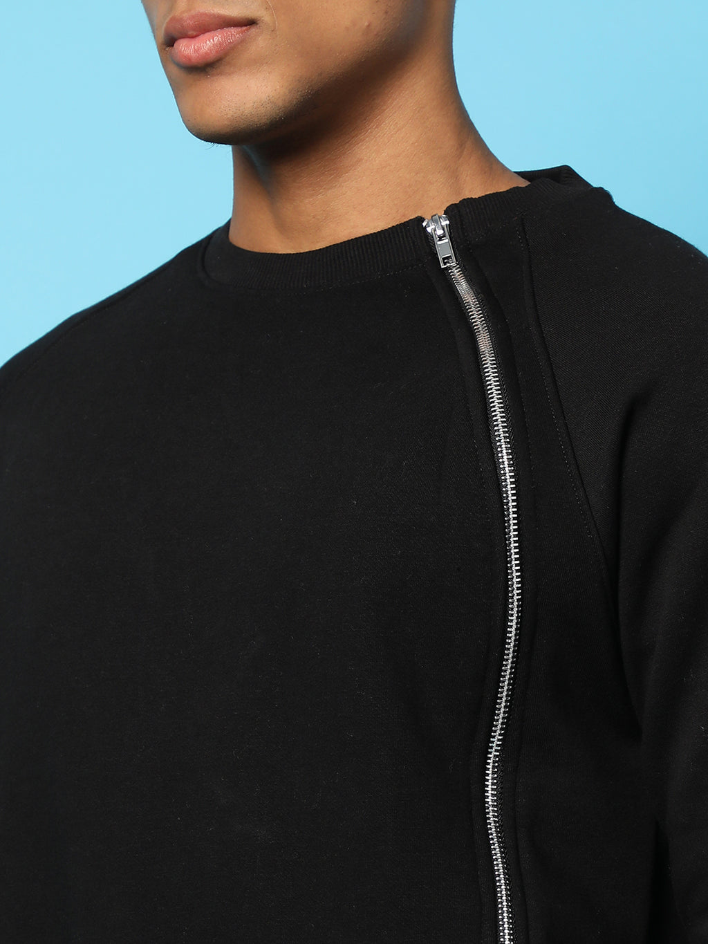 Sweatshirt With Asymmetriclal Zip